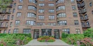 98-120 Queens Boulevard 98-120 Queens Boulevard Photo Gallery 1