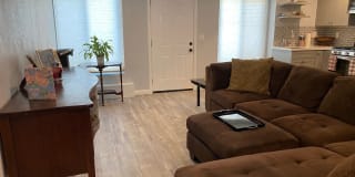 130-A Alameda Pl 130-A Alameda Pl Photo Gallery 1