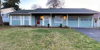 12820 SW Glenhaven Street 12820 SW Glenhaven Street Photo Gallery 1