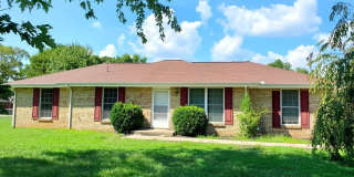 111 Edgewood Drive 111 Edgewood Drive Photo Gallery 1