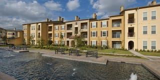 Amalfi at Tuscan Lakes Amalfi at Tuscan Lakes Photo Gallery 1