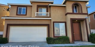 7072 Newport Ave 7072 Newport Ave Photo Gallery 1