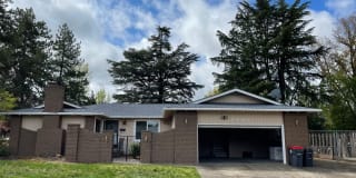 2442 Dellwood Ave. 2442 Dellwood Ave. Photo Gallery 1