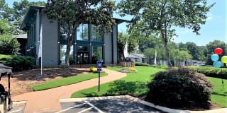 The Life at Glen Hollow The Life at Glen Hollow Photo Gallery 1
