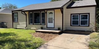 1519 N Old Manor Rd 1519 N Old Manor Rd Photo Gallery 1