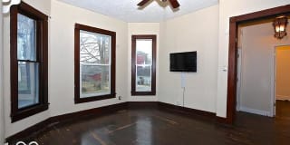 160 East Cunningham Street 160 East Cunningham Street Photo Gallery 1