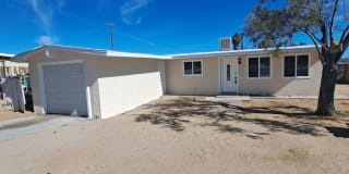 5997 Lupine Avenue 5997 Lupine Avenue Photo Gallery 1