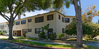 4137 1/2 Sutro Avenue 4137 1/2 Sutro Avenue Photo Gallery 1