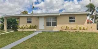 11735 Southwest 185th Street 11735 Southwest 185th Street Photo Gallery 1