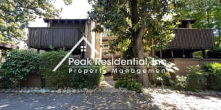 2262 Woodside Ln #6 2262 Woodside Ln #6 Photo Gallery 1
