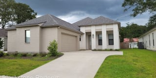 16533 Villa Brielle Ave 16533 Villa Brielle Ave Photo Gallery 1