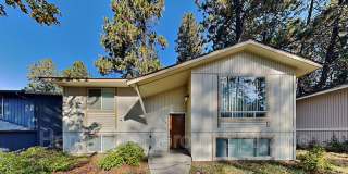 4227 E 35th Ave 4227 E 35th Ave Photo Gallery 1