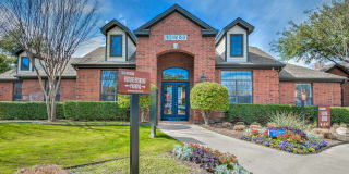2803 Riverside 2803 Riverside Photo Gallery 1