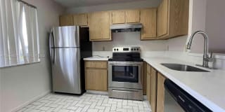 8620 N Sherman Cir 8620 N Sherman Cir Photo Gallery 1