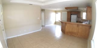 2217 N Dahlia St 2217 N Dahlia St Photo Gallery 1