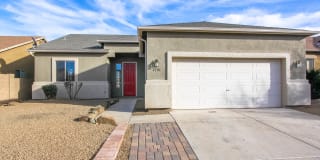 4791 N Wycliffe Dr 4791 N Wycliffe Dr Photo Gallery 1