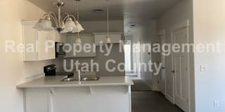 3372 W 1910 N #L302 3372 W 1910 N #L302 Photo Gallery 1