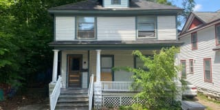426 Bellevue Pl 426 Bellevue Pl Photo Gallery 1