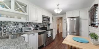 95 Renfrew Avenue 95 Renfrew Avenue Photo Gallery 1