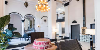 Wilshire Royale Apartments Wilshire Royale Apartments Photo Gallery 1