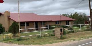 1211 W. Kansas 1211 W. Kansas Photo Gallery 1