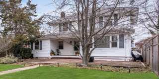 424 Essex Avenue 424 Essex Avenue Photo Gallery 1