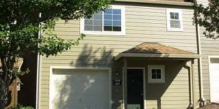 7159 SW SAGERT ST #109 7159 SW SAGERT ST #109 Photo Gallery 1