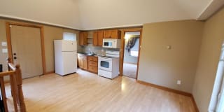 225 8th Avenue Southeast 225 8th Avenue Southeast Photo Gallery 1
