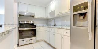 8650 SW 67th Ave 8650 SW 67th Ave Photo Gallery 1