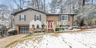 532 Windy Ln 532 Windy Ln Photo Gallery 1