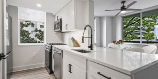 Cortland Pentagon City Cortland Pentagon City Photo Gallery 1