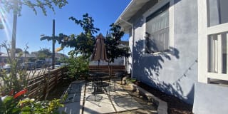 1030 27th Street B 1030 27th Street B Photo Gallery 1