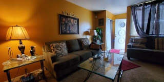 8865 N Swan Road 8865 N Swan Road Photo Gallery 1
