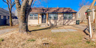 1227 E Cleveland Ave 1227 E Cleveland Ave Photo Gallery 1