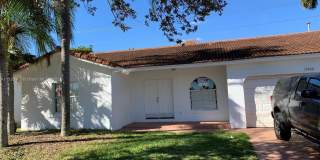 17400 SW 146th Ct 17400 SW 146th Ct Photo Gallery 1