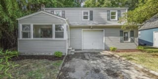 34 Oak St 34 Oak St Photo Gallery 1