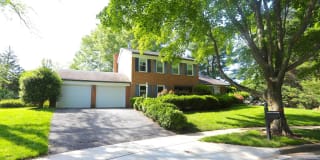 2 BENT PINE COURT 2 BENT PINE COURT Photo Gallery 1