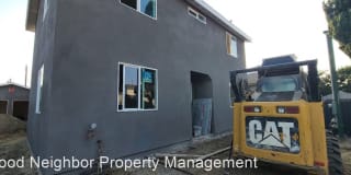 125 E MAPLE ST 125 E MAPLE ST Photo Gallery 1