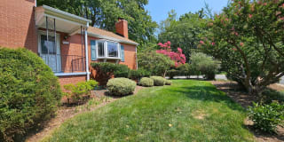 452 W TAYLOR RUN PARKWAY 452 W TAYLOR RUN PARKWAY Photo Gallery 1