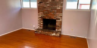 2121 Esmond Ave. 2121 Esmond Ave. Photo Gallery 1