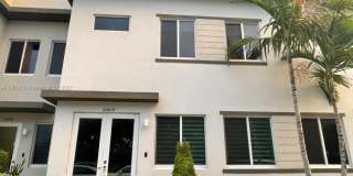 10420 Northwest 67th Street 10420 Northwest 67th Street Photo Gallery 1
