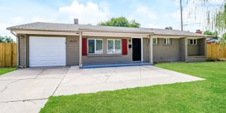 5940 Northwest 59th Court 5940 Northwest 59th Court Photo Gallery 1