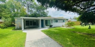 6918 12TH STREET N 6918 12TH STREET N Photo Gallery 1