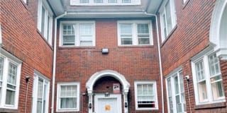 537 Parsells Avenue 537 Parsells Avenue Photo Gallery 1