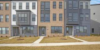 219 SUMMIT POINT BOULEVARD 219 SUMMIT POINT BOULEVARD Photo Gallery 1