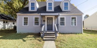 205 S 4th Ave 205 S 4th Ave Photo Gallery 1