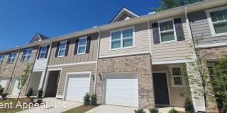 1657 Vernon Blvd 1657 Vernon Blvd Photo Gallery 1
