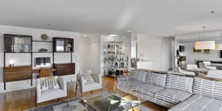 48 W Broadway 1408N 48 W Broadway 1408N Photo Gallery 1