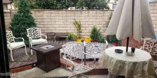 203 E Meda Ave 203 E Meda Ave Photo Gallery 1