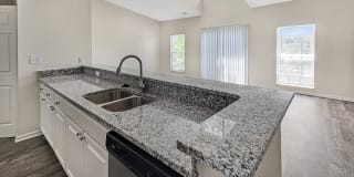 The Waterfront Apartments & Townhomes The Waterfront Apartments & Townhomes Photo Gallery 1